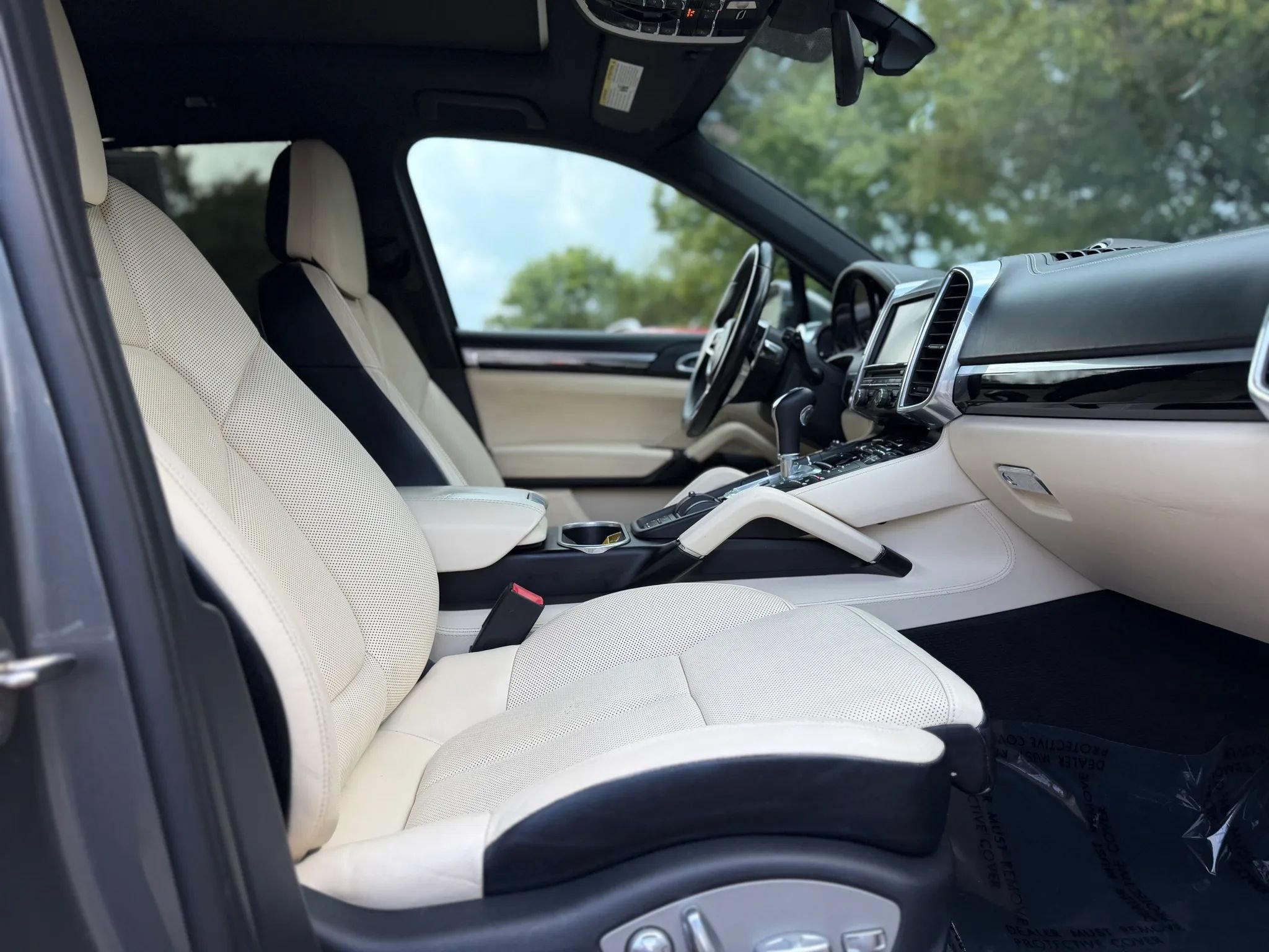 Used 2016 Porsche Cayenne S AWD/4WD image 20