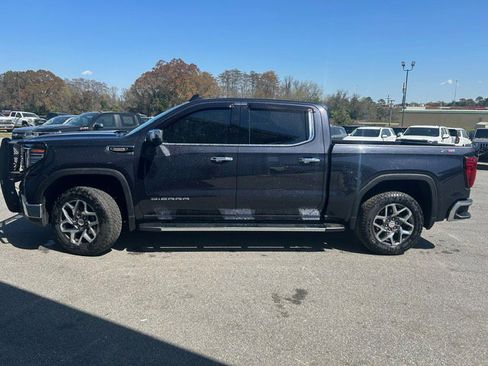 Used 2022 GMC Sierra 1500 SLT w/ SLT Premium Plus Package image 1