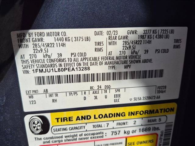 Used 2023 Ford Expedition Platinum RWD image 17