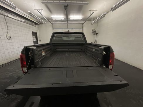 Used 2017 Honda Ridgeline Sport image 18