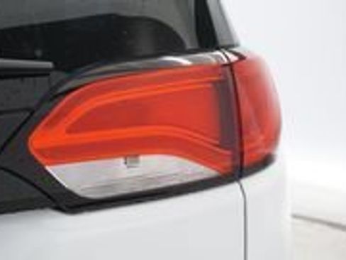 New 2026 Chrysler Voyager LX FWD image 9