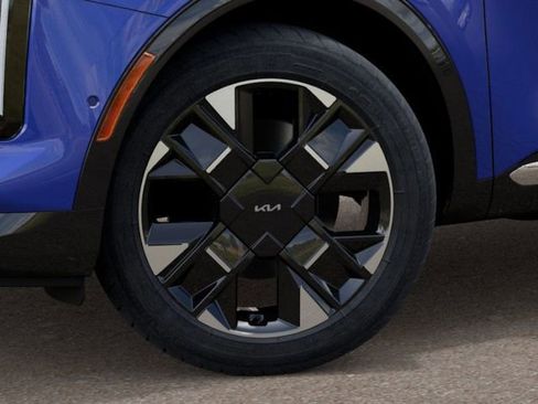 New 2026 Kia Sportage SX FWD image 9