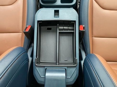 Used 2024 Ford Maverick Lariat w/ FX4 Off-Road Package image 42