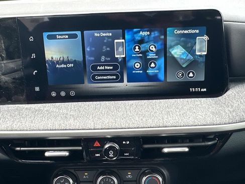 New 2026 Nissan Kicks S FWD image 32