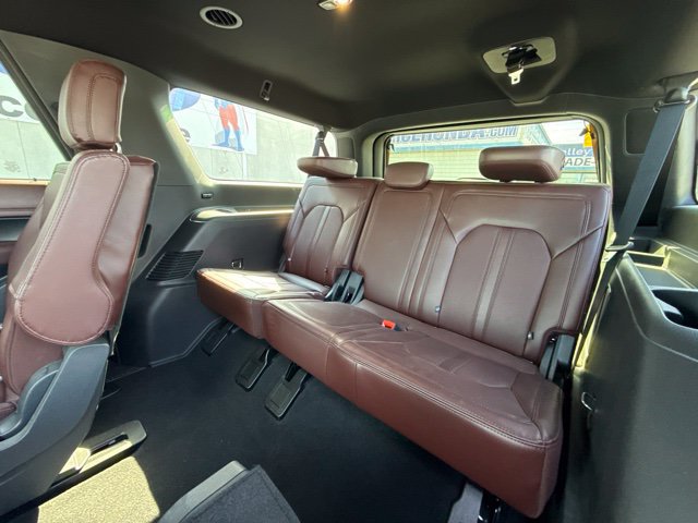 Used 2024 Ford Expedition Max Limited w/ Excursion Package AWD/4WD image 11