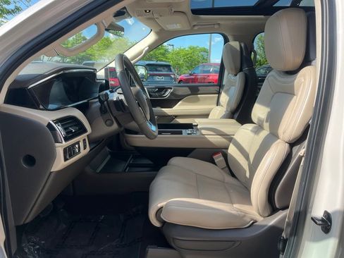 Certified 2024 Lincoln Navigator L Reserve AWD/4WD image 25