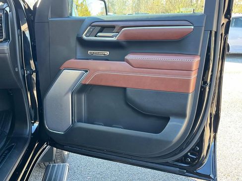 Used 2024 GMC Sierra 1500 Denali Ultimate image 30