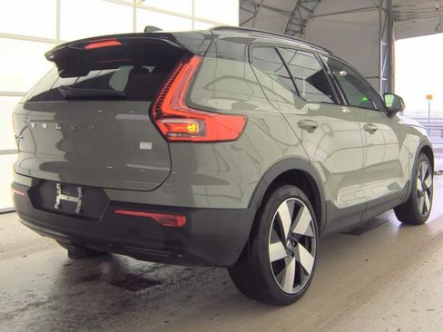Used 2024 Volvo XC40 Recharge Plus w/ Protection Package Premier image 3