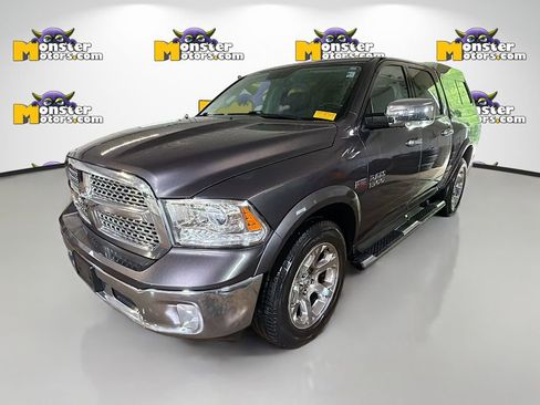 Used 2017 RAM 1500 Laramie AWD/4WD image 1