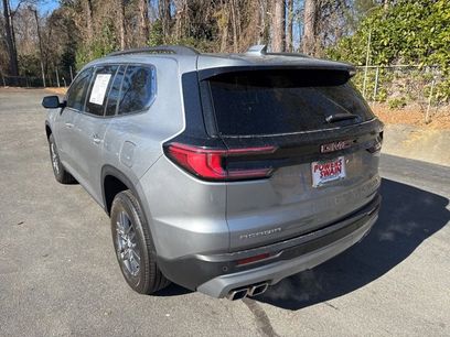 Used 2025 GMC Acadia Elevation