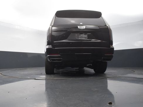 Certified 2026 Cadillac Escalade Platinum Sport w/ LPO, ONYX Package AWD/4WD image 55
