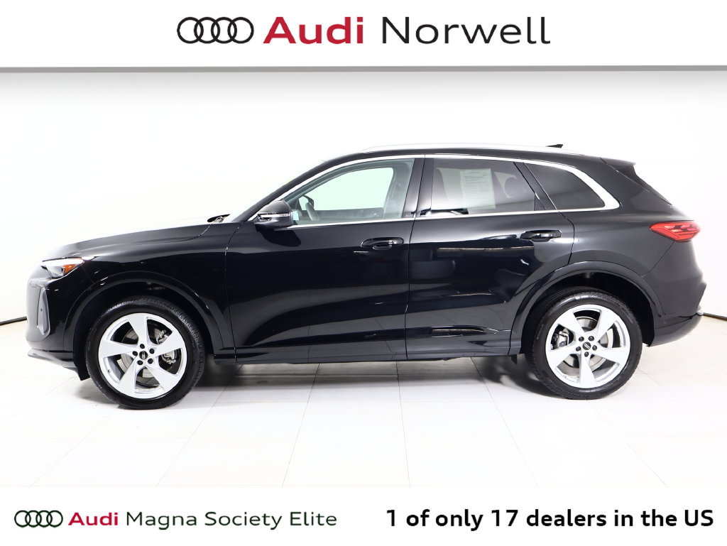 Certified 2025 Audi Q5 Premium w/ Premium Plus AWD/4WD image 13