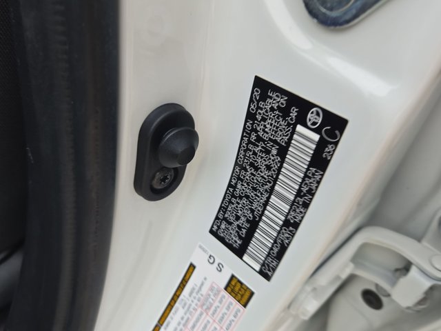Used 2021 Toyota Corolla LE FWD image 23