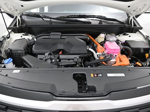 New 2026 Kia Sportage S image 13