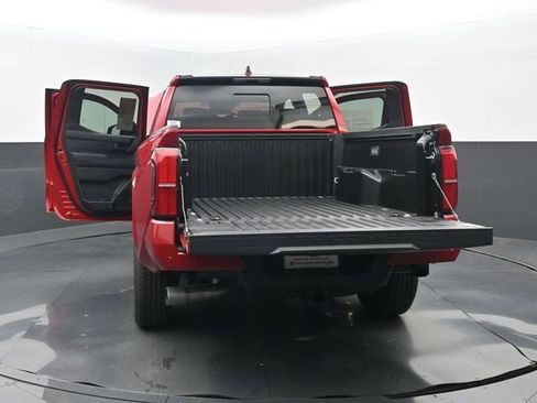 New 2026 Toyota Tacoma SR5 image 33