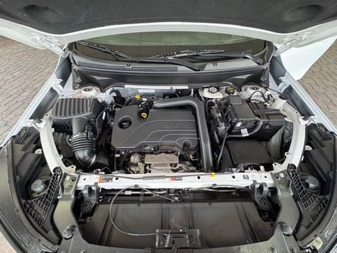 Used 2024 GMC Terrain AT4 image 26