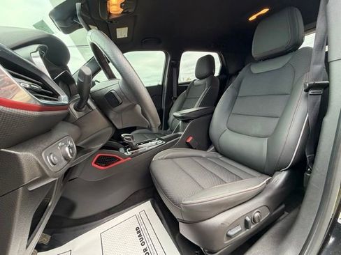 Used 2023 Chevrolet TrailBlazer RS w/ Convenience Package FWD image 12