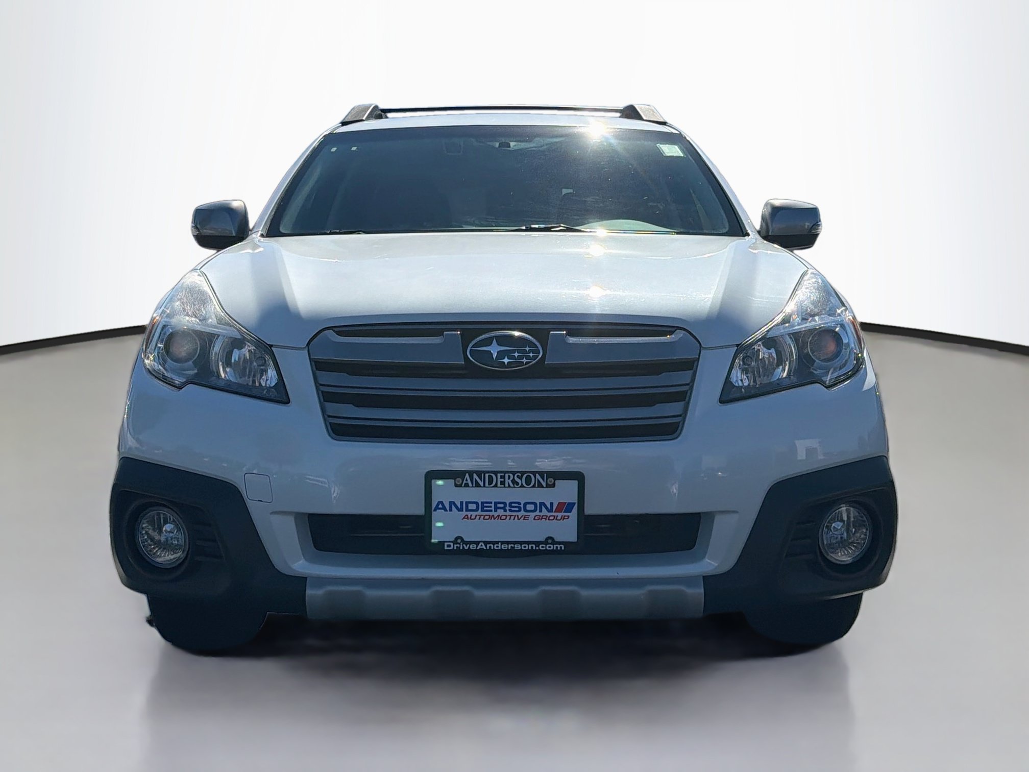 Used 2014 Subaru Outback 2.5i Limited AWD/4WD image 5