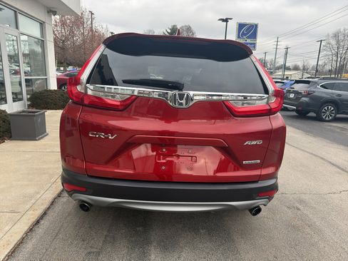 Used 2018 Honda CR-V Touring image 4