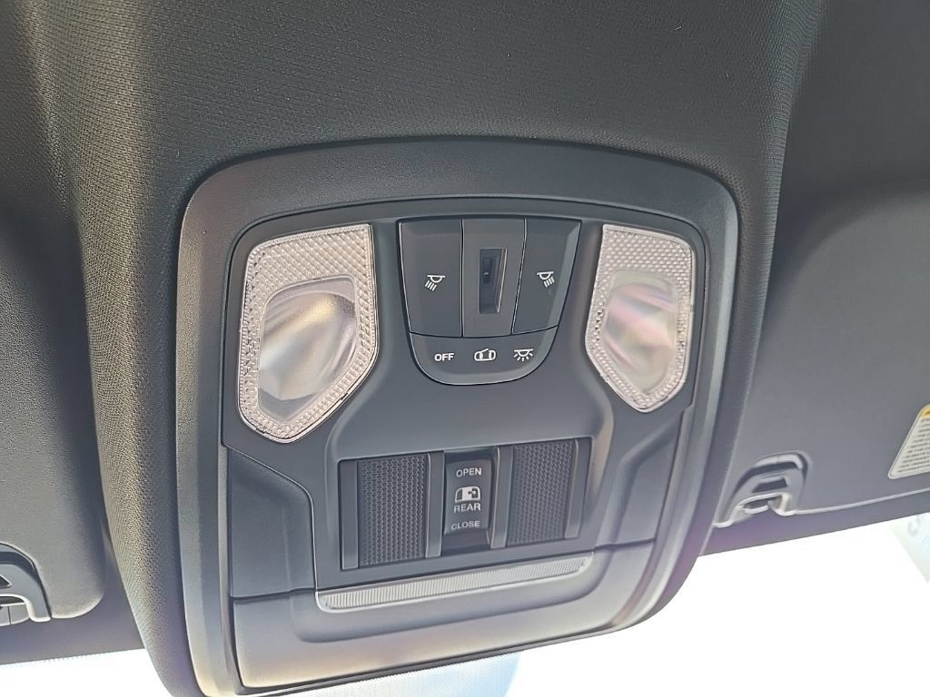 Used 2023 RAM 1500 Tradesman AWD/4WD image 67