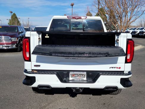 Used 2020 GMC Sierra 1500 AT4 w/ AT4 Premium Package image 12