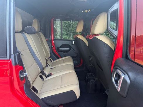 Used 2020 Jeep Gladiator Sport w/ Quick Order Package 24S image 27