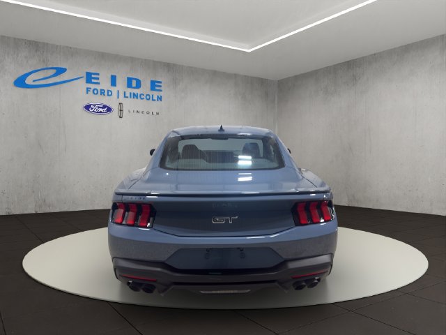 Used 2025 Ford Mustang GT Premium RWD image 9