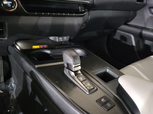 Used 2025 Lexus UX 300h FWD w/ Accessory Package (Z2) image 20