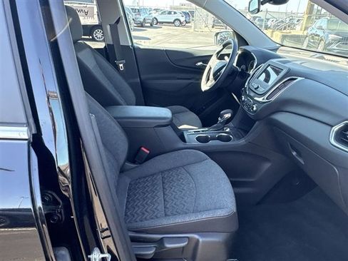 Certified 2024 Chevrolet Equinox LT w/ LPO, Floor Liner Package image 26