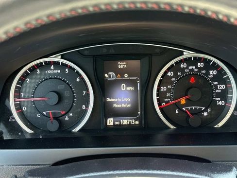 Used 2016 Toyota Camry SE FWD image 27