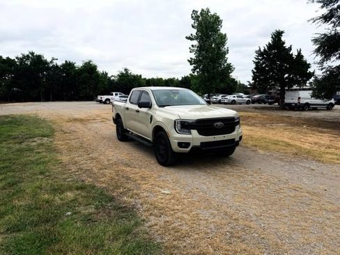 Used 2025 Ford Ranger XLT AWD/4WD image 1