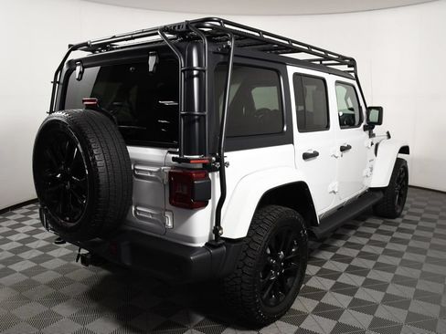 Used 2021 Jeep Wrangler Unlimited Sahara w/ Cold Weather Group AWD/4WD image 6