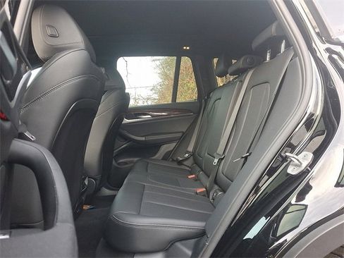 Used 2024 BMW X3 xDrive30i image 10