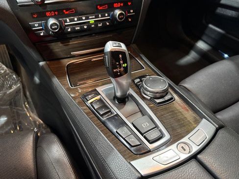 Used 2015 BMW 740Li image 52