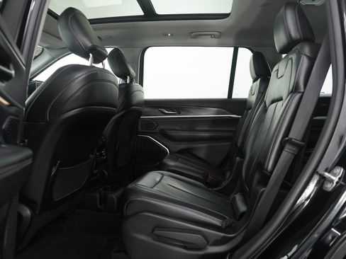 Used 2021 Jeep Grand Cherokee L Limited w/ Trailer Tow Group (B) image 20