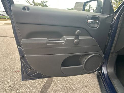 Used 2012 Jeep Patriot Sport image 29