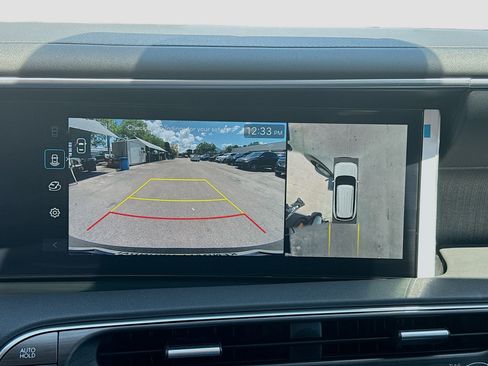 Used 2026 Hyundai Palisade SEL image 11