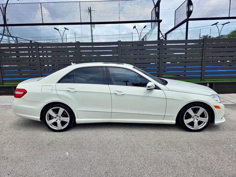 Used 2010 Mercedes-Benz E 350 Sedan image 6