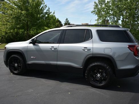 Used 2023 GMC Acadia AT4 w/ Technology Package AWD/4WD image 8