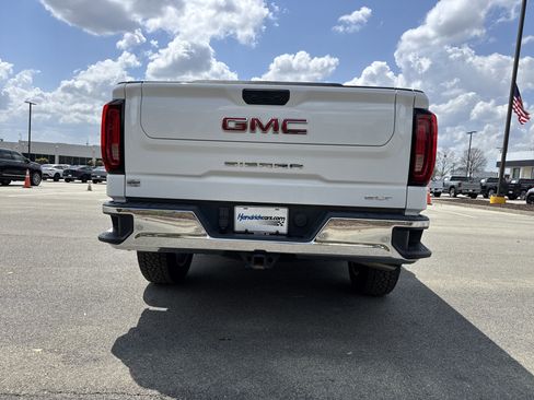 Used 2024 GMC Sierra 1500 SLT w/ SLT Premium Plus Package image 9