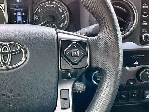 Used 2023 Toyota Tacoma TRD Sport w/ Technology Package image 24