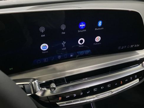 New 2025 Cadillac Lyriq Sport AWD/4WD image 20