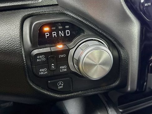 Used 2023 RAM 1500 Laramie AWD/4WD image 17