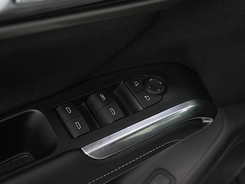 Used 2024 Chevrolet Traverse LT FWD image 22