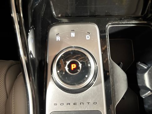 Certified 2023 Kia Sorento SX Prestige image 20