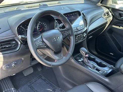 Used 2024 Chevrolet Equinox RS w/ RS Leather Package image 21