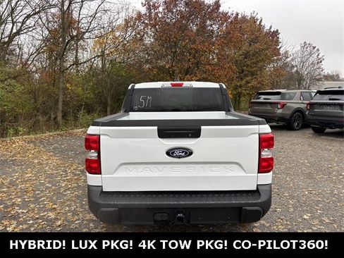 New 2025 Ford Maverick XLT w/ Equipment Group 301A image 29