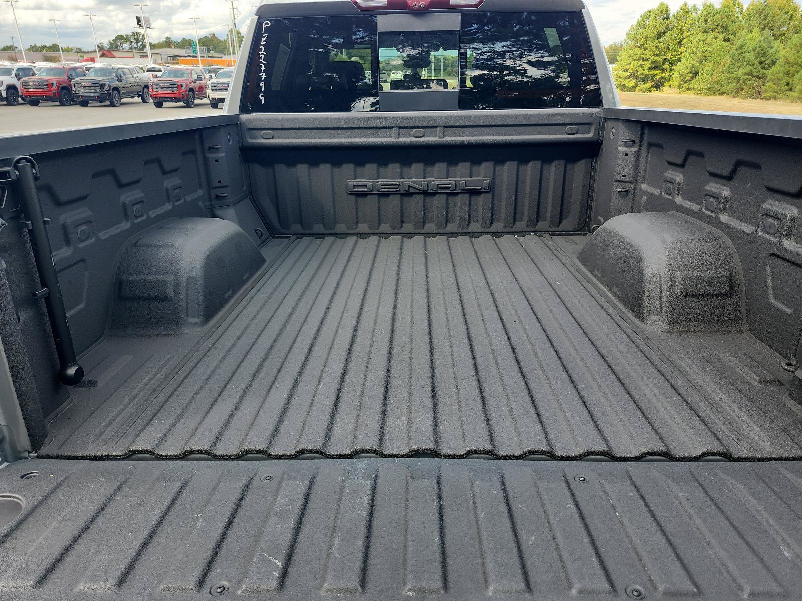 Certified 2023 GMC Sierra 1500 Denali w/ Denali Reserve Package AWD/4WD image 13