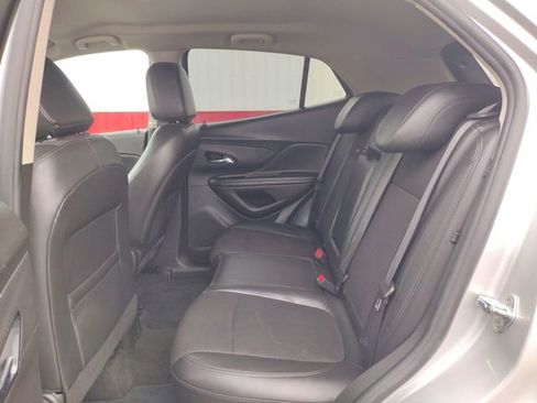 Used 2021 Buick Encore Preferred image 36