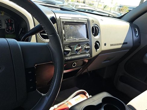 Used 2008 Ford F150 FX4 image 10